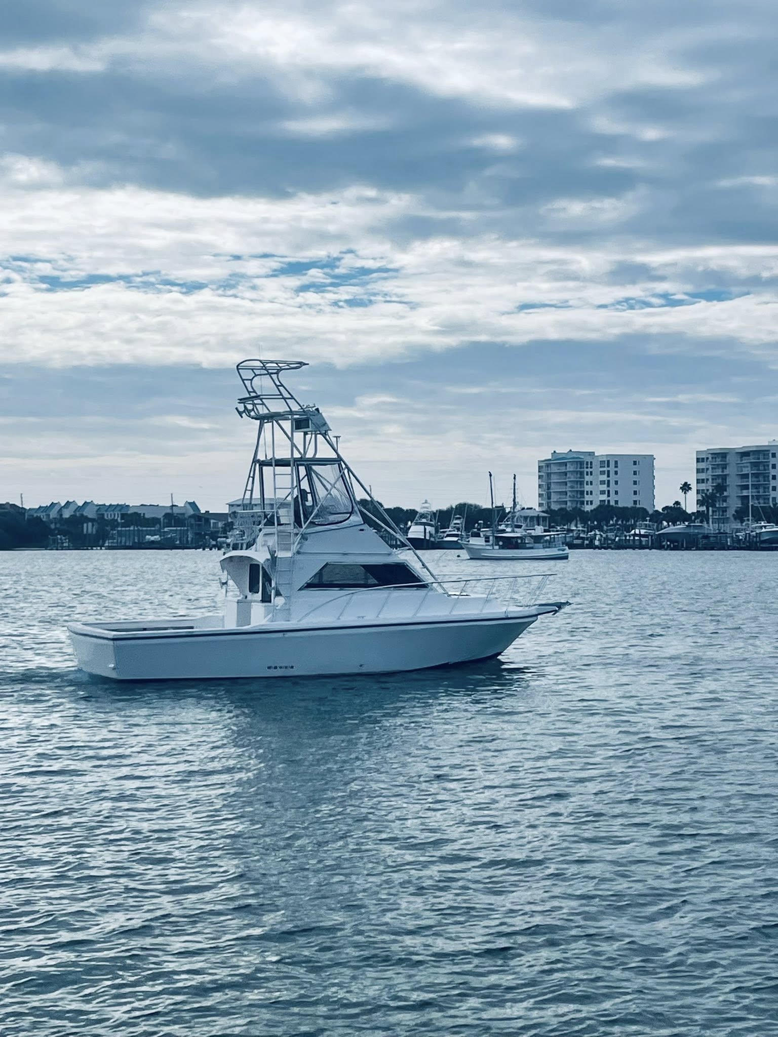 Charter Boat Snapper Trapper - Front View